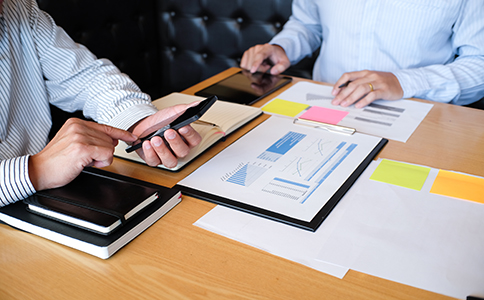 青岛如何选择工商注册代办公司？