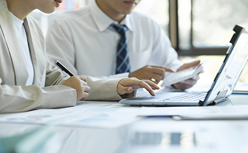 青岛注册商贸公司需要哪些手续和证件？