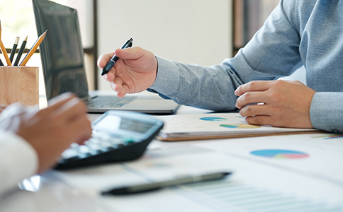 青岛市代办工商执照多少钱？