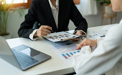 青岛注册商贸公司需要哪些手续和条件？